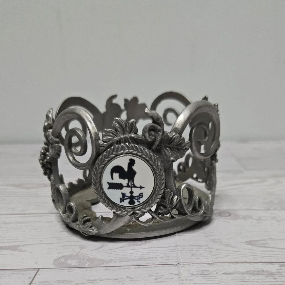 Sunlight Pewter 2002 Rooster Weather Vane Grapevine Candle Holder Sleeve Silver